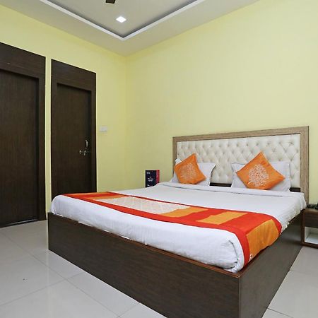 OYO 4154 Hotel Pearl Rāipur Buitenkant foto