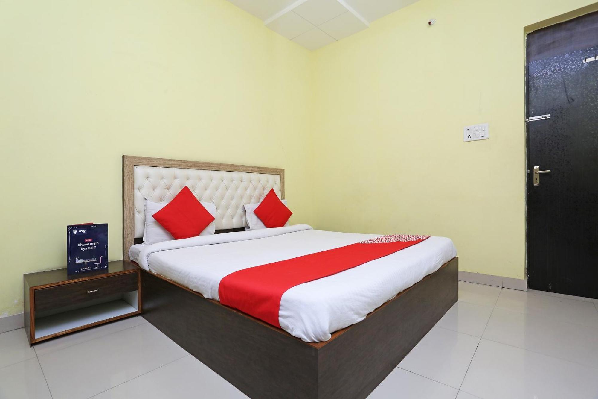 OYO 4154 Hotel Pearl Rāipur Buitenkant foto