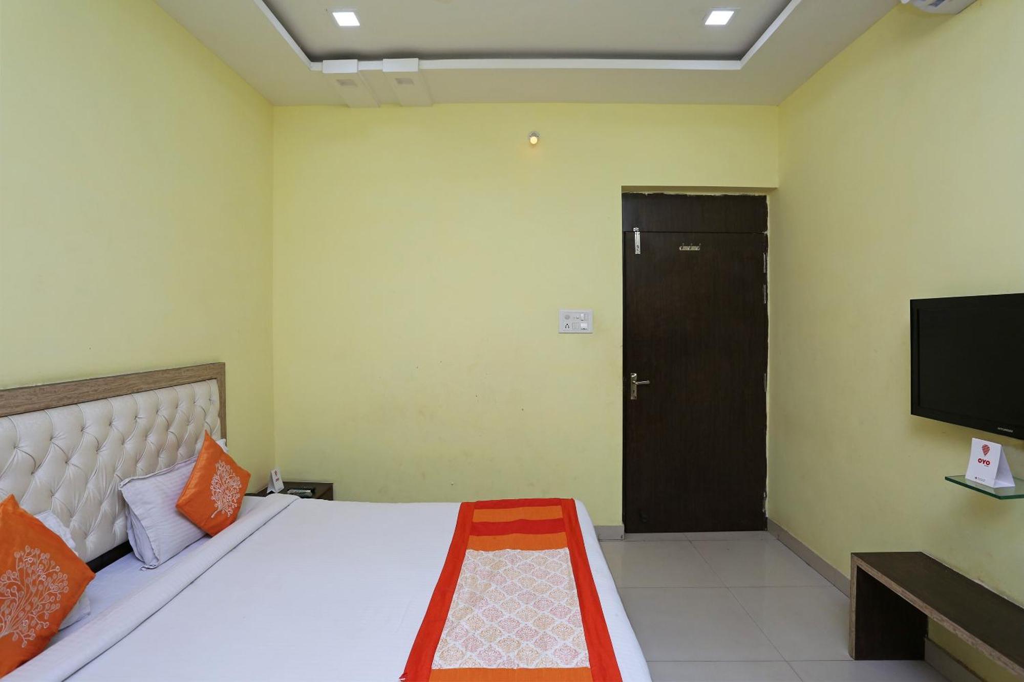 OYO 4154 Hotel Pearl Rāipur Buitenkant foto